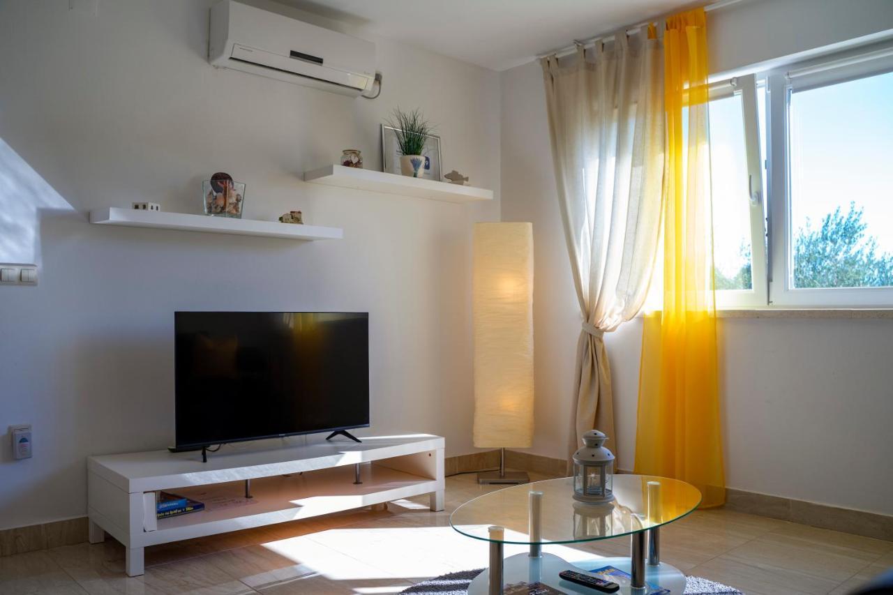 House Fidulic - Apartment The Lavender لومباردا المظهر الخارجي الصورة