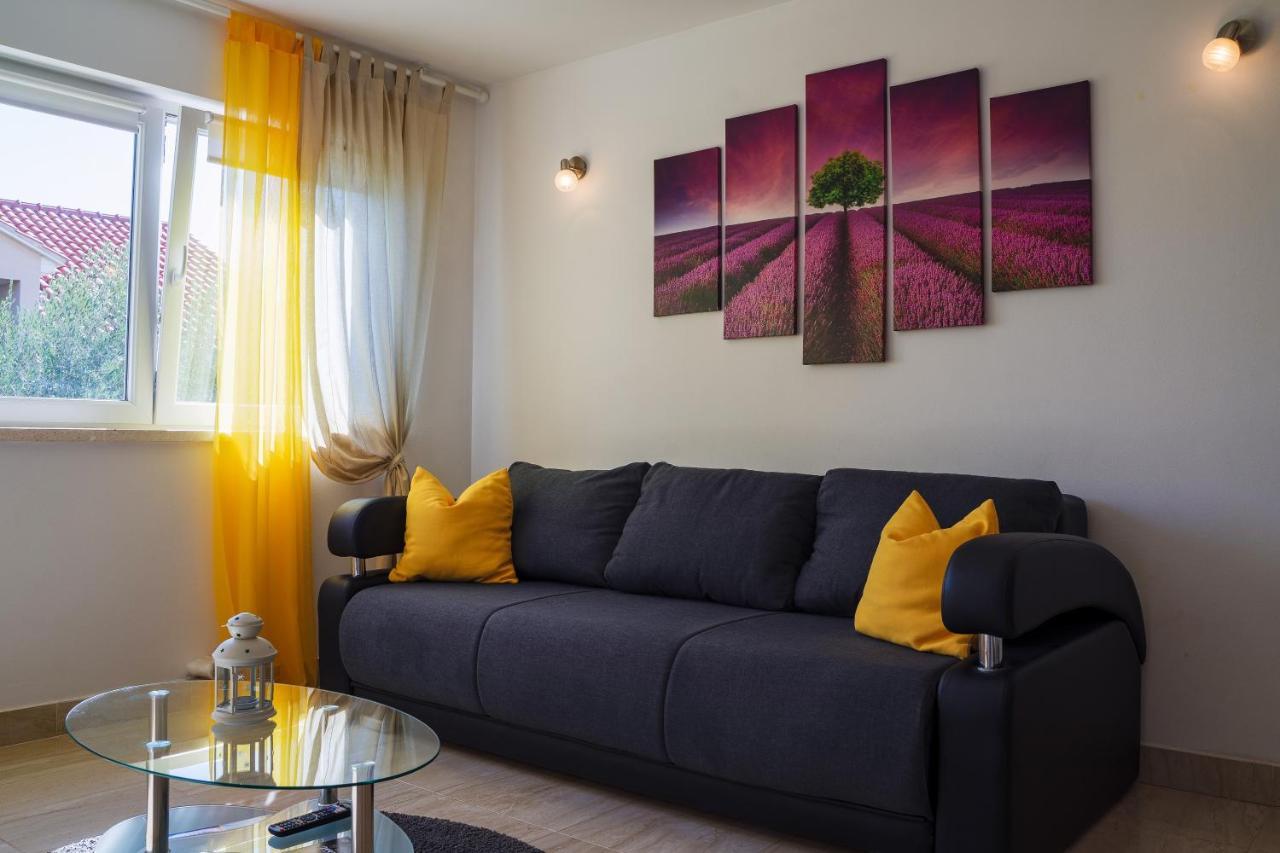 House Fidulic - Apartment The Lavender لومباردا المظهر الخارجي الصورة